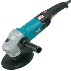 Politriz Makita SA7000C - **Marca**: Makita - **Modelo**: SA7000C - **Tipo**: Politriz - **Cor**: Corpo azul com detalhes em preto e prata - **Potência**: 1.600W - **Diâmetro do Disco**: 180 mm (7 polegadas) - **Velocidade Variável**: Sim, controle de velocidade variável - **Velocidade Sem Carga**: 0 - 4.000 RPM - **Peso**: Aproximadamente 3.3 kg - **Comprimento Total**: Aproximadamente 453 mm - **Alimentação**: Energia elétrica, cabo de alimentação - **Tensão**: 220V (verificar se há versões em 110V) - **Funções**: Polimento e lixamento - **Empunhadura**: Empunhadura lateral ajustável para maior controle e conforto - **Sistema de Partida Suave**: Sim, para início suave e controle de velocidade constante - **Proteção Contra Sobrecarga**: Sim, protege o motor contra sobreaquecimento - **Aplicações**: Ideal para polimento de superfícies automotivas, náuticas e outras superfícies pintadas ou metálicas - **Acessórios Incluídos**: Pode incluir disco de polimento e chave de aperto (verificar especificações do fabricante) - **Características Adicionais**: Design ergonômico, fácil manuseio e operação contínua sem fadiga A Politriz Makita SA7000C é uma ferramenta robusta e eficiente, projetada para proporcionar um acabamento de alta qualidade em diferentes superfícies. Ideal para profissionais que necessitam de uma politriz potente e confiável para trabalhos intensivos de polimento e lixamento.